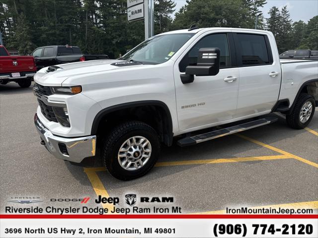2024 Chevrolet Silverado 2500HD 4WD Crew Cab Standard Bed LT