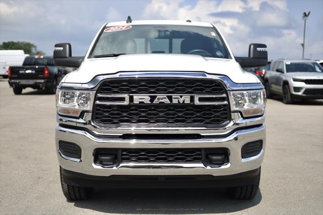 2024 RAM 2500 Tradesman Crew Cab 4x4 64 Box
