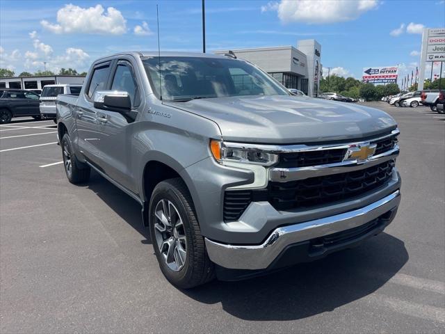 2023 Chevrolet Silverado 1500 4WD Crew Cab Short Bed LT with 2FL