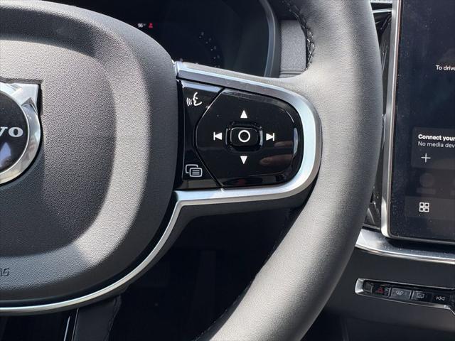 2026 Volvo XC90 Plus, B6 AWD Gas (mild hybrid), Gasoline, Bright, 7 Seats