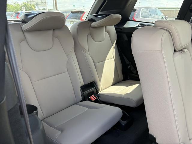 2026 Volvo XC90 Plus, B6 AWD Gas (mild hybrid), Gasoline, Bright, 7 Seats