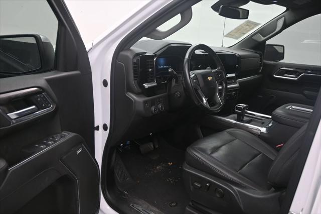 2022 Chevrolet Silverado 1500 2WD Crew Cab Short Bed LTZ