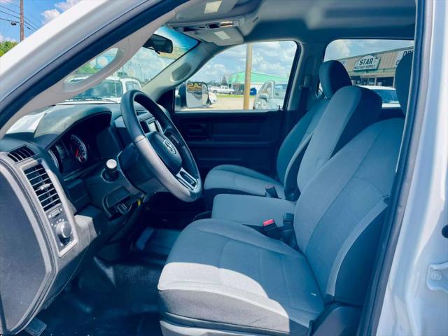2022 Ram 1500 Classic Tradesman Crew Cab 4x2 5'7" Box