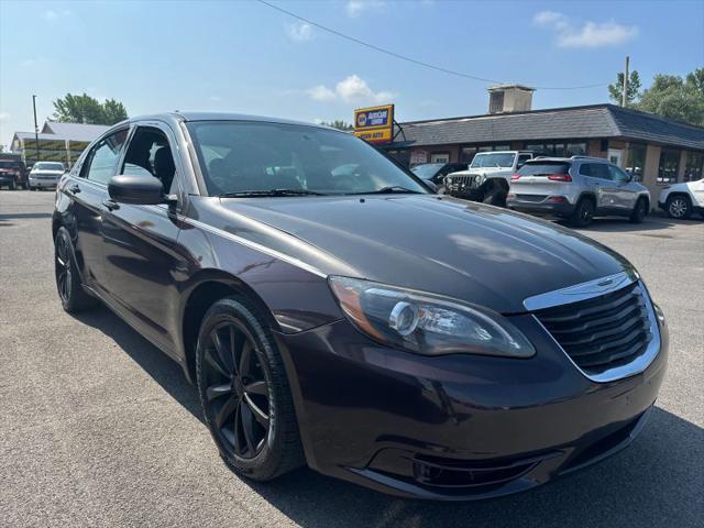 2014 Chrysler 200 Touring