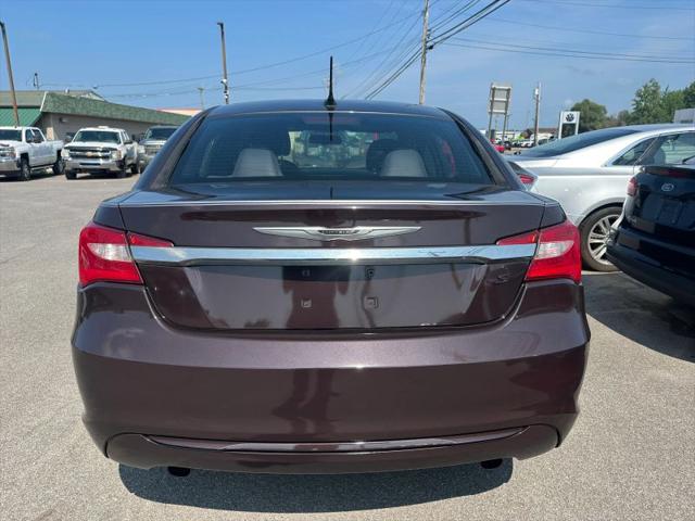 2014 Chrysler 200 Touring