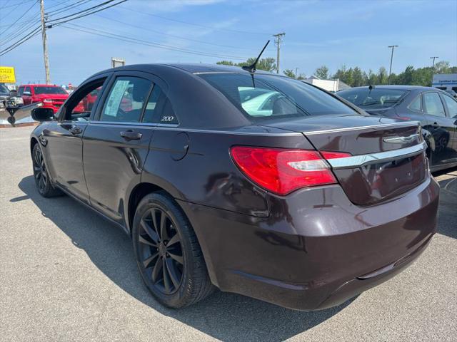 2014 Chrysler 200 Touring