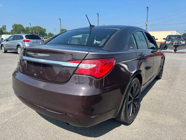 2014 Chrysler 200 Touring