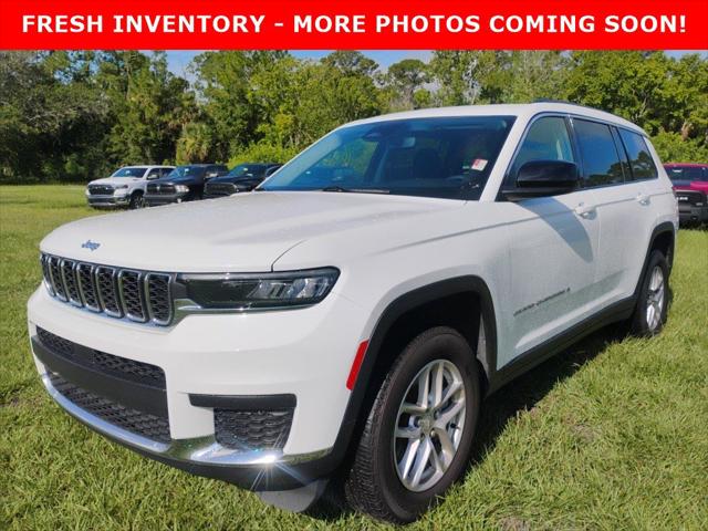 2023 Jeep Grand Cherokee L Laredo 4x2
