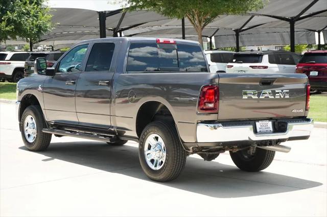 2025 RAM 2500 Tradesman Crew Cab 4x4 64 Box