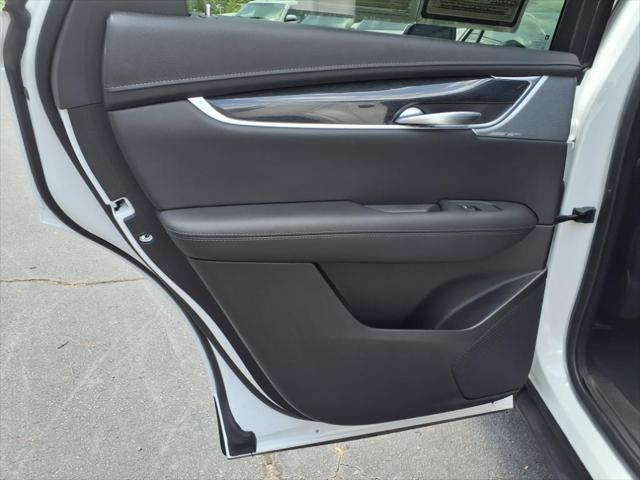 2023 Cadillac XT5 FWD Premium Luxury