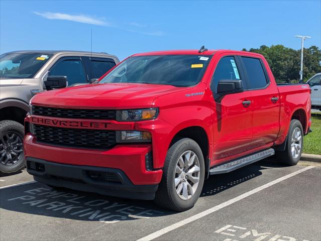 2021 Chevrolet Silverado 1500 4WD Crew Cab Short Bed Custom