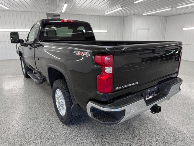 2022 Chevrolet Silverado 3500HD 4WD Regular Cab Long Bed LT