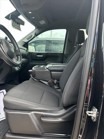 2021 Chevrolet Silverado 1500 2WD Crew Cab Short Bed Custom