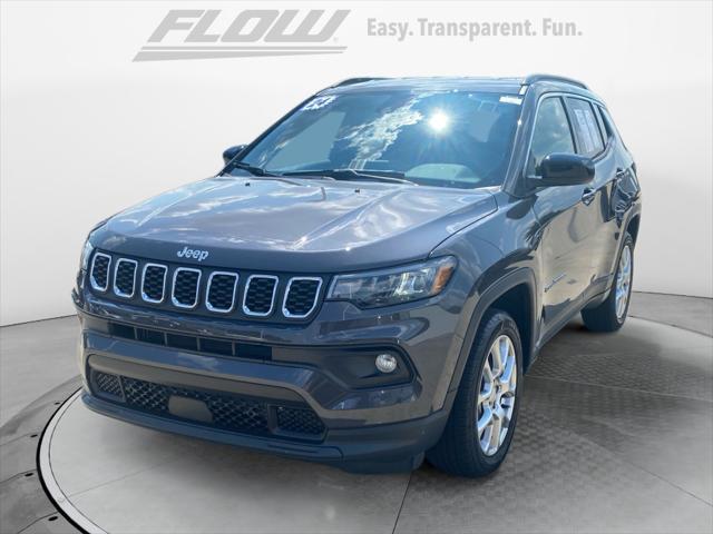 2024 Jeep Compass Latitude Lux FWD