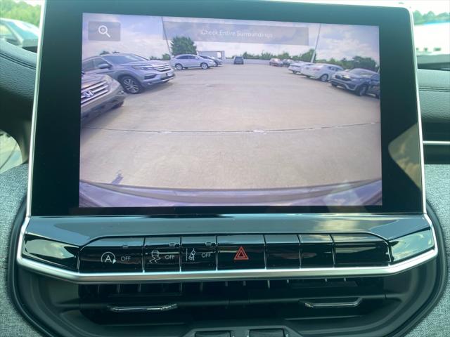 2024 Jeep Compass Latitude Lux FWD