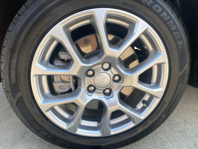 2024 Jeep Compass Latitude Lux FWD