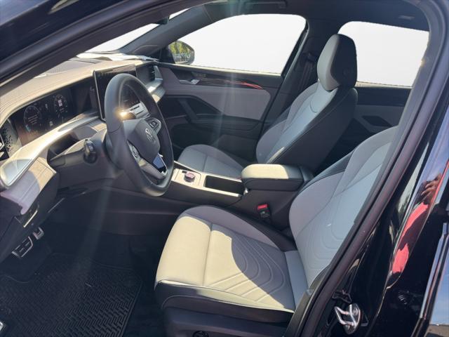 2025 Volkswagen Tiguan 2.0T SE R-Line Black