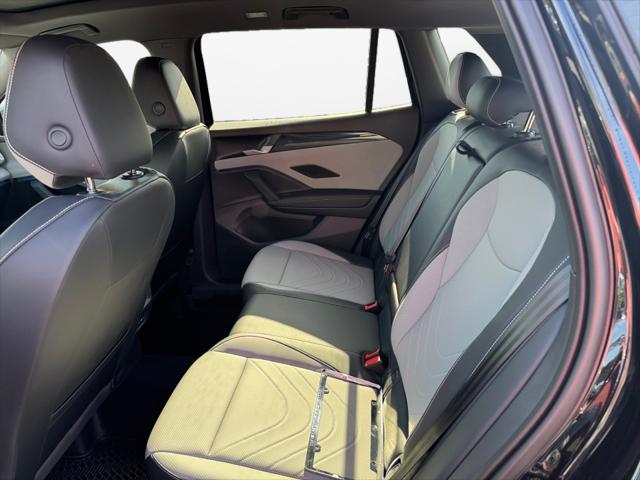 2025 Volkswagen Tiguan 2.0T SE R-Line Black