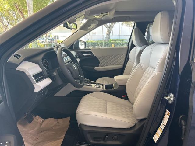 2025 Mitsubishi Outlander PHEV SEL S-AWC