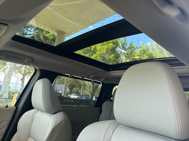 2025 Mitsubishi Outlander PHEV SEL S-AWC