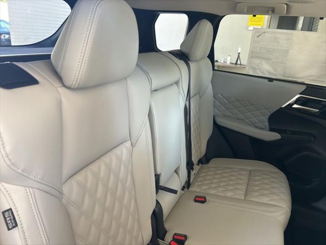 2025 Mitsubishi Outlander PHEV SEL S-AWC