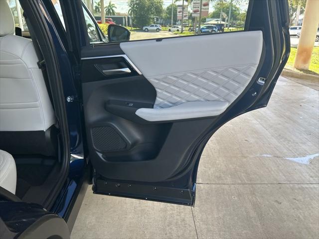 2025 Mitsubishi Outlander PHEV SEL S-AWC