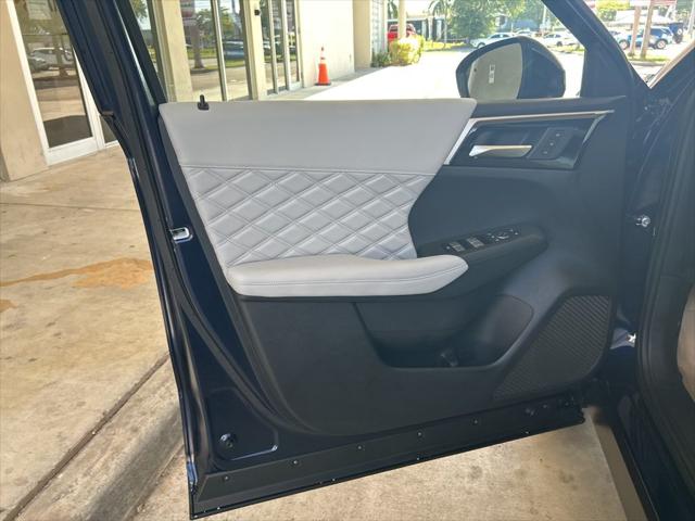2025 Mitsubishi Outlander PHEV SEL S-AWC