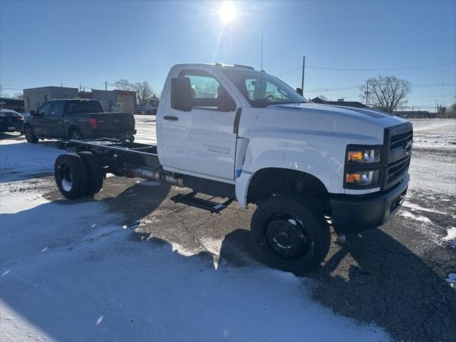 2024 Chevrolet Silverado MD Work Truck