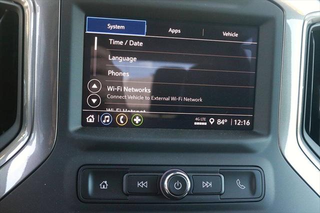 2025 GMC Sierra 2500HD 4WD Crew Cab Long Bed Pro