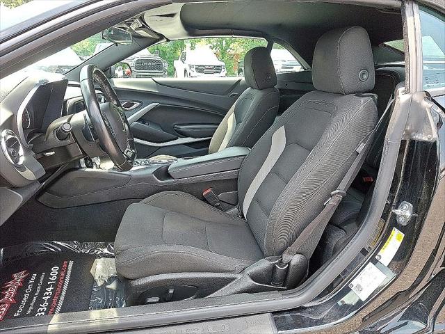 2023 Chevrolet Camaro RWD Convertible 1LT