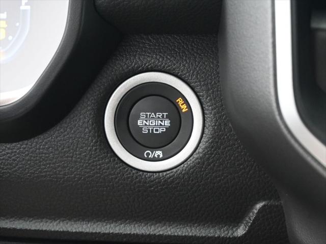 2025 RAM Ram 1500 RAM 1500 LONE STAR CREW CAB 4X2 57 BOX