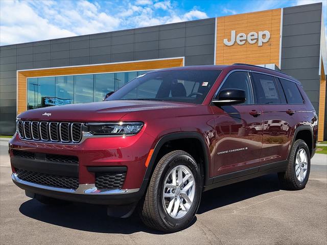 2025 Jeep Grand Cherokee GRAND CHEROKEE L LAREDO X 4X4