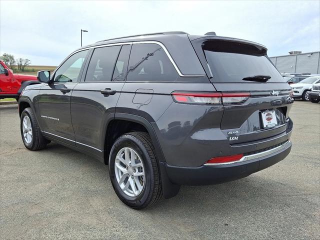 2025 Jeep Grand Cherokee GRAND CHEROKEE LAREDO X 4X4 2025 Jeep Grand Cherokee GRAND CHEROKEE LAREDO X 4X4