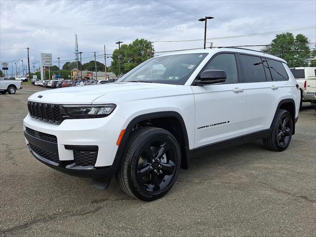2025 Jeep Grand Cherokee GRAND CHEROKEE L ALTITUDE X 4X4 2025 Jeep Grand Cherokee GRAND CHEROKEE L ALTITUDE X 4X4
