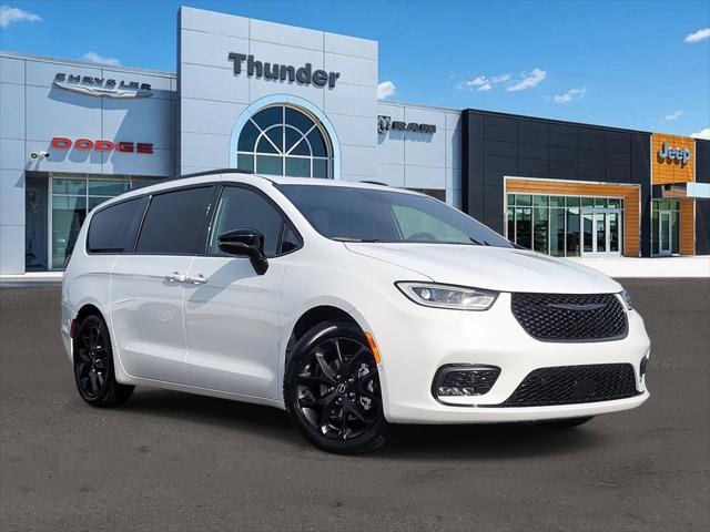 2026 Chrysler Pacifica PACIFICA LIMITED