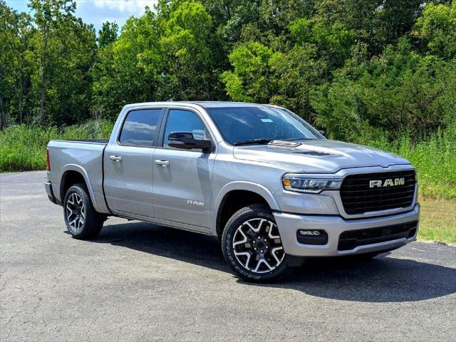 2026 RAM Ram 1500 RAM 1500 LARAMIE CREW CAB 4X2 57 BOX