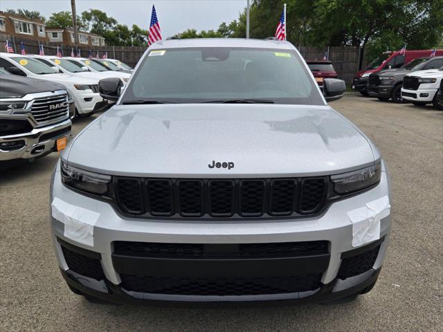 2025 Jeep Grand Cherokee GRAND CHEROKEE L ALTITUDE X 4X4