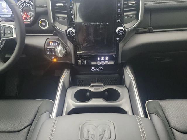2026 Ram 1500 Laramie Crew Cab 4x4 5'7" Box