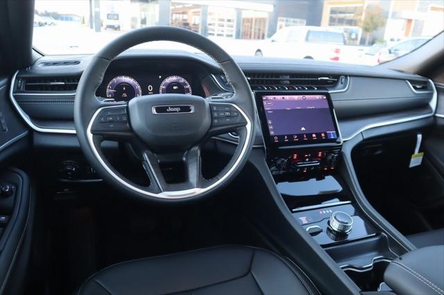 2025 Jeep Grand Cherokee GRAND CHEROKEE L LIMITED 4X4 2025 Jeep Grand Cherokee GRAND CHEROKEE L LIMITED 4X4