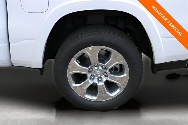2026 Ram 1500 Lone Star Crew Cab 4x4 5'7" Box