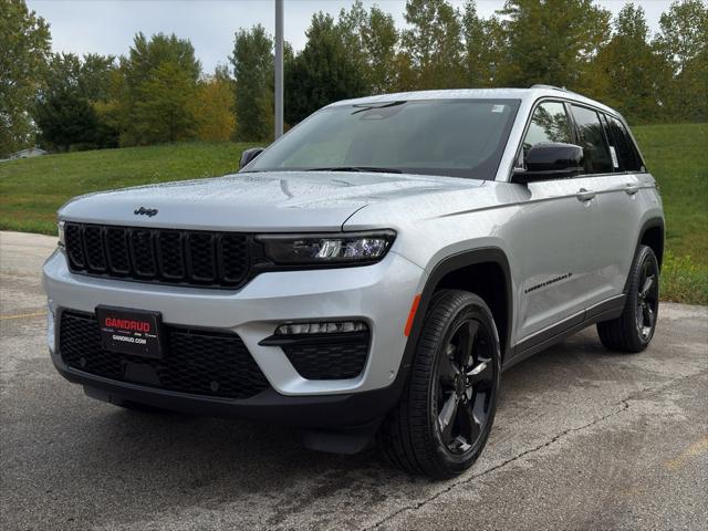 2025 Jeep Grand Cherokee GRAND CHEROKEE LIMITED 4X4 2025 Jeep Grand Cherokee GRAND CHEROKEE LIMITED 4X4