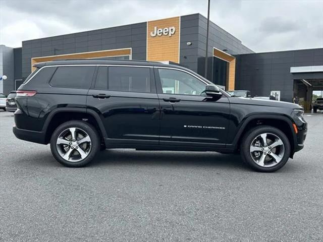 2025 Jeep Grand Cherokee GRAND CHEROKEE L LIMITED 4X2
