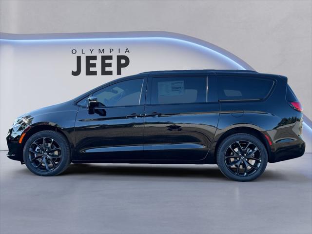 2026 Chrysler Pacifica PACIFICA LIMITED AWD