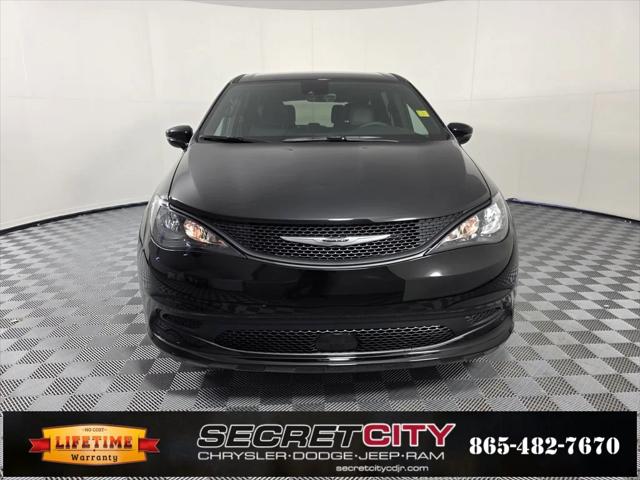 2026 Chrysler Voyager VOYAGER LX