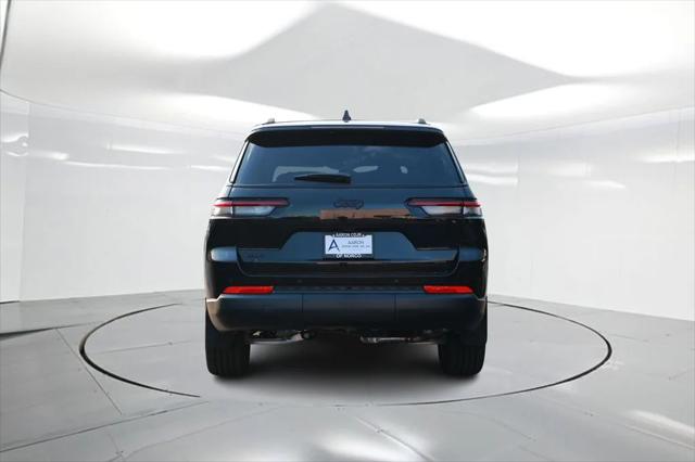 2025 Jeep Grand Cherokee GRAND CHEROKEE L ALTITUDE 4X4