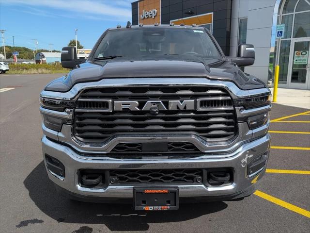 2026 RAM Ram 2500 RAM 2500 TRADESMAN CREW CAB 4X4 64 BOX