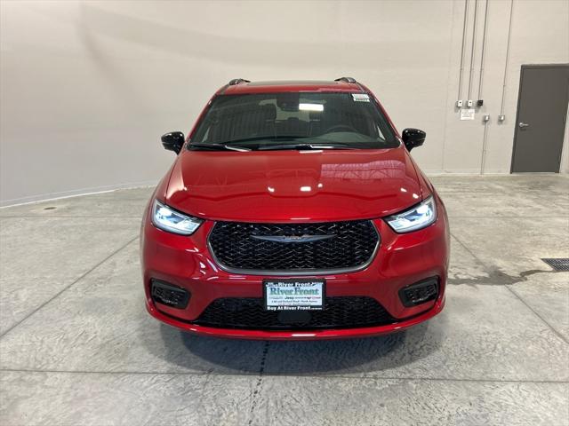 2026 Chrysler Pacifica PACIFICA LIMITED AWD