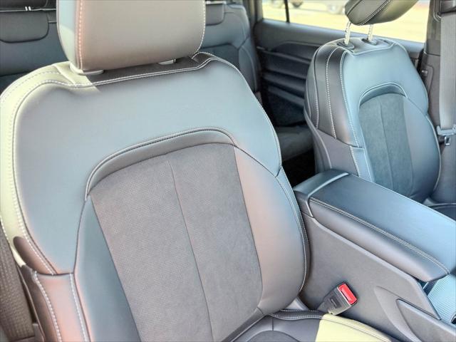 2025 Jeep Grand Cherokee GRAND CHEROKEE L ALTITUDE X 4X2