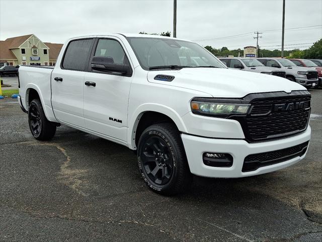 2025 RAM Ram 1500 RAM 1500 BIG HORN CREW CAB 4X4 57 BOX