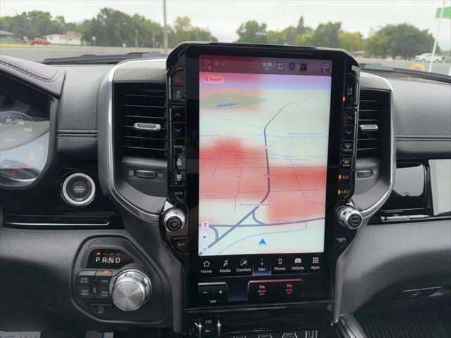 2026 Ram 1500 Laramie Crew Cab 4x4 5'7" Box
